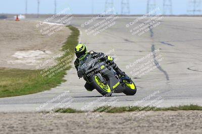media/Mar-22-2025-TrackDaz (Sat) [[0456df0c41]]/Group B/Session 3 (Outside Grapevine)/